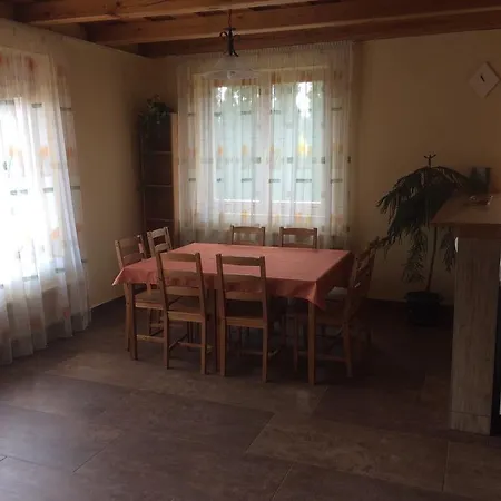 Guest house Sosto Gold Vendeghaz